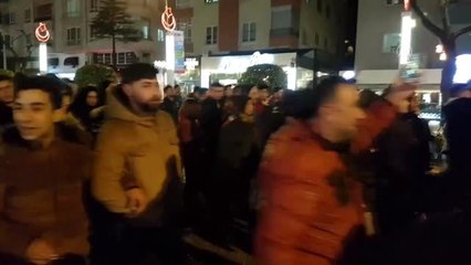 Türkiye Mehmetçik için tek yürek oldu