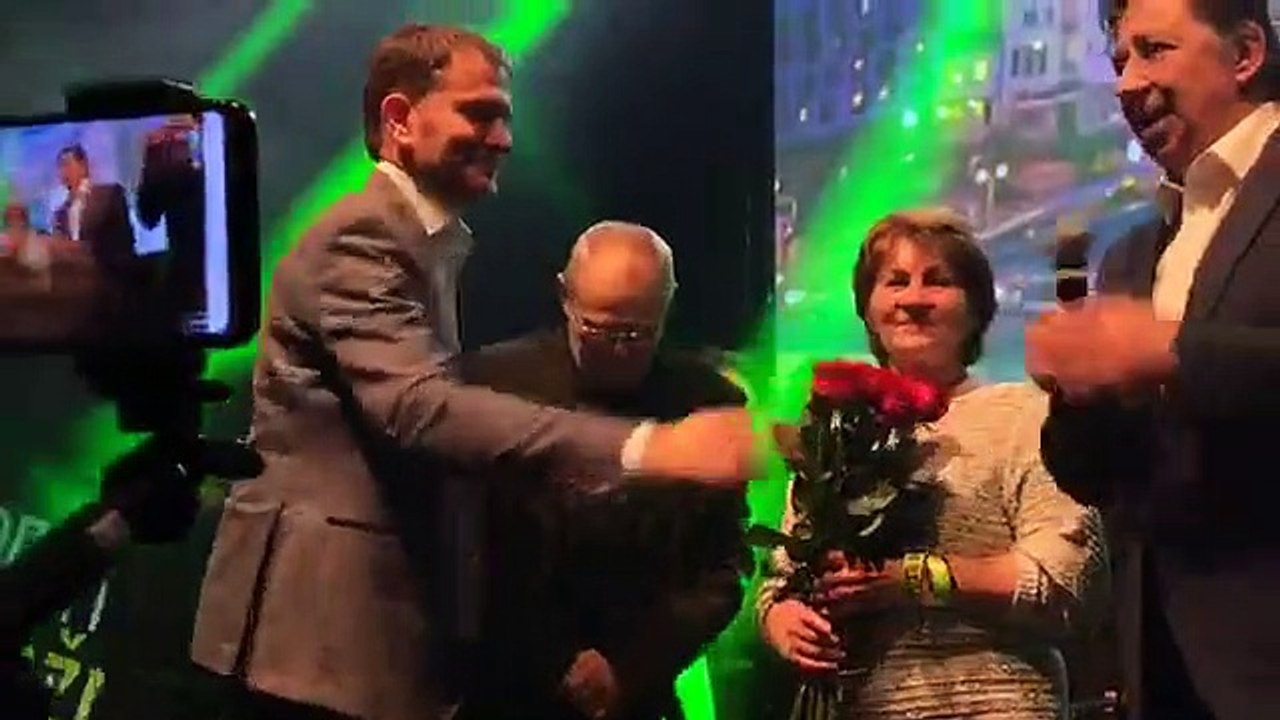 ZÁZNAM: Volebná noc v centrále OĽaNO-2