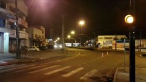 Semáforo da Avenida Carlos Gomes está com sinal amarelo intermitente