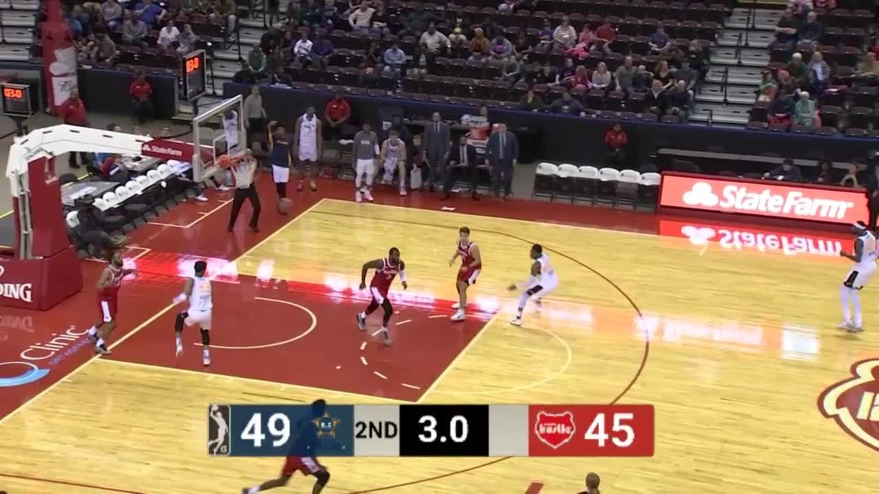 Shaq Buchanan hits the shot with time ticking down