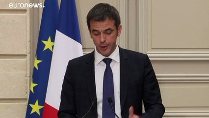 فرنسا تعلن وفاة شخصين من أصل مائة مصاب بفيروس كوفيد-19 (كورونا)