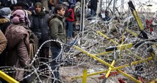 Yunanistan Savunma Bakanı: Türkiye mültecileri durdurmamakla kalmıyor aynı zamanda yardım ediyor