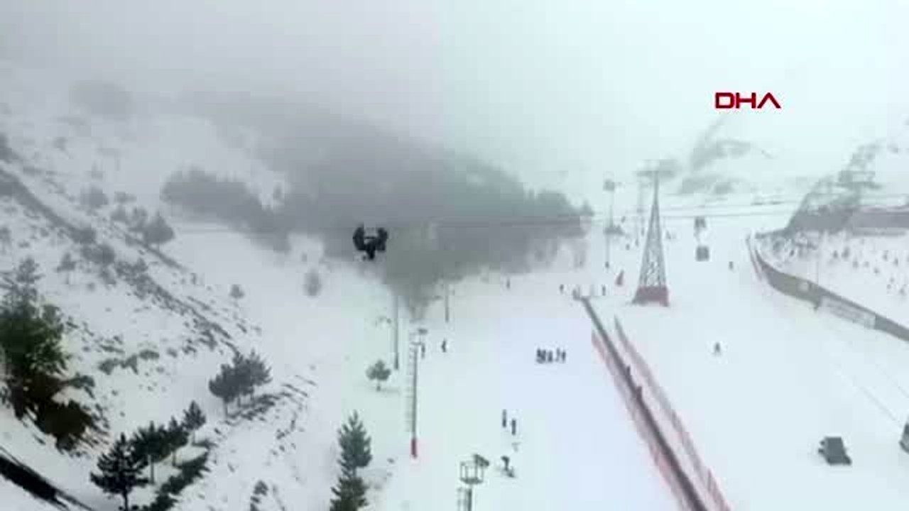 Erzurum palandöken'in zirvesine dev türk bayrağı çektiler