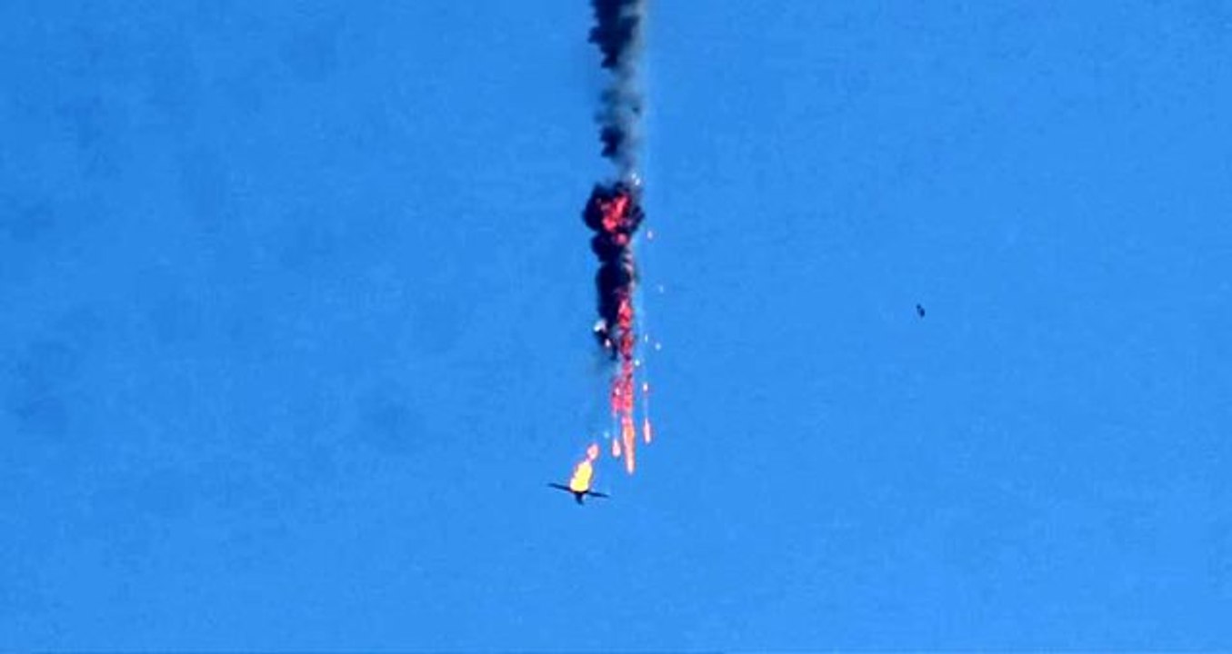 Son dakika: İdlib'de Esed'e ait Rus yapımı savaş uçağı düşürüldü