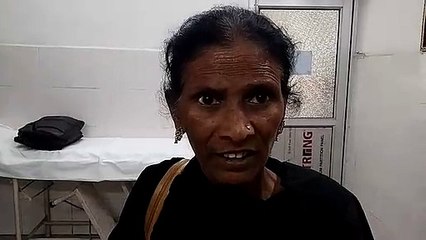 इटावा: डॉक्टरों की मनमानी के चलते पीड़ित परेशान