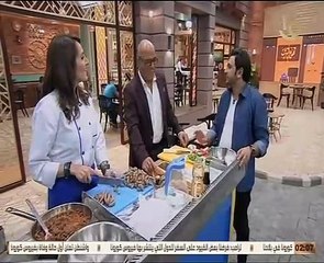 شاهد.. رد فعل مصطفى خاطر على أكل العصافير