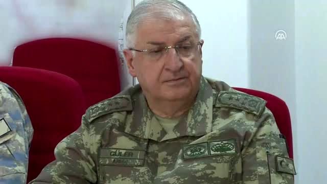 Akar: (İdlib'de) Meşru müdafaa kapsamında hedefimiz sadece birliklerimize saldıran rejim askerleri...