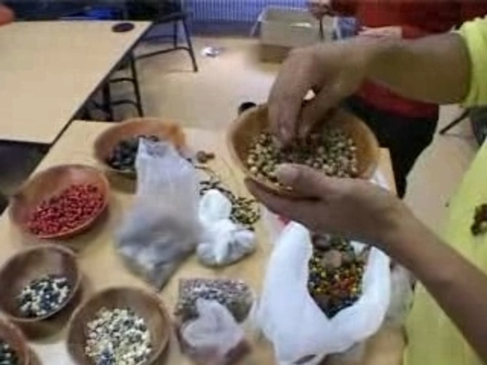 Kuzca, cultures natives et alternatives