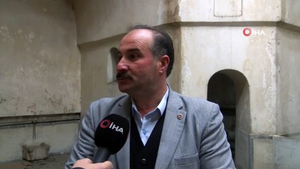 Sivas’taki tarihi hamam madde bağımlılarına mesken oldu