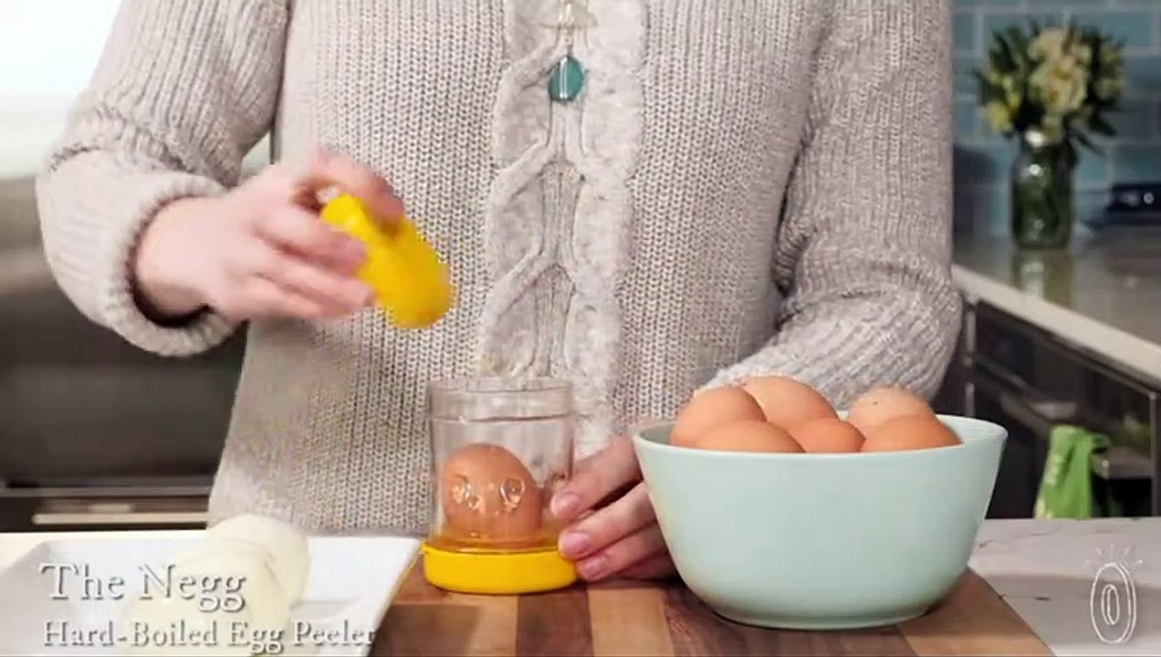 The Negg Boiled Egg Peeler Fuchsia.kitchen gadgets.egg egg.egg peeler