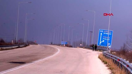 Yunanistan'a geçen göçmenler, avrupa'nın içine ilerliyor