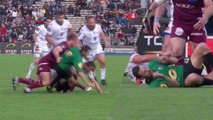 Les joueurs castrais et bordelais plaquent accidentellement l'arbitre