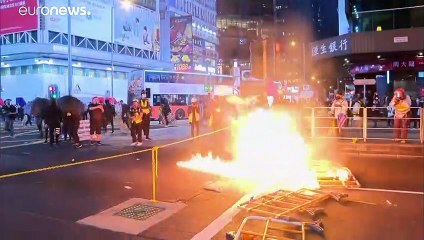 Слезоточивый газ в Гонконге