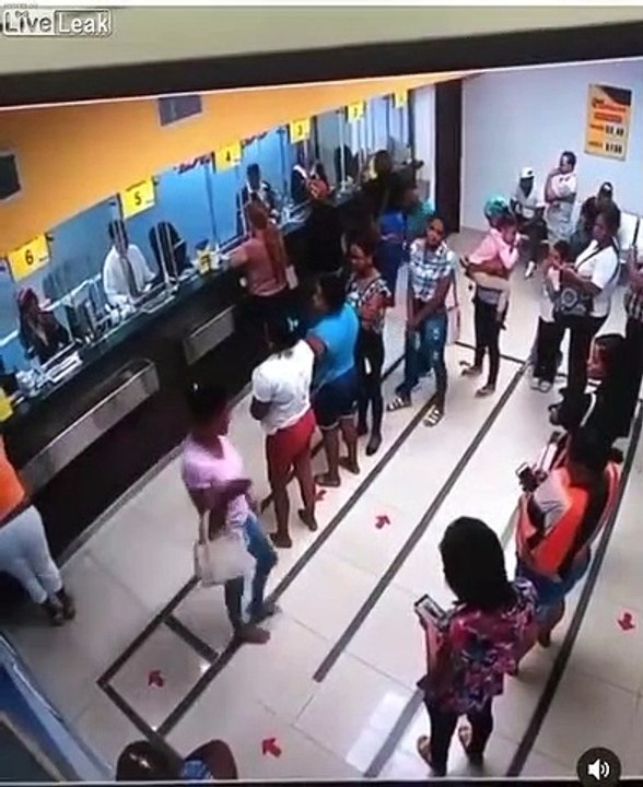 Son téléphone portable lui explose dans la poche !