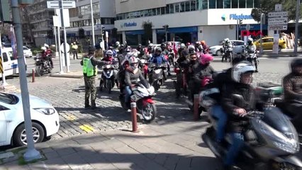 İzmir'de motosiklet derneklerinden 'göreve hazırız' çağrısı