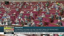 Francia: Macron podría aprobar por decreto la reforma de pensiones
