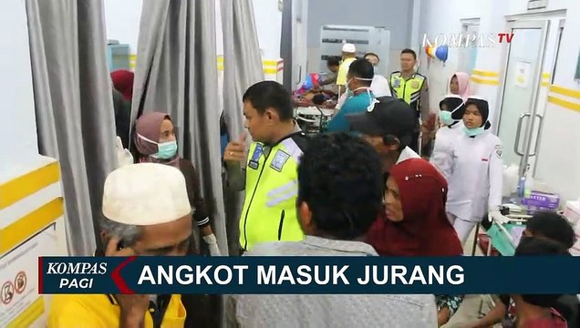 Angkot Masuk Jurang Sedalam 15 Meter, 2 Orang Tewas 16 Lainnya Luka-Luka