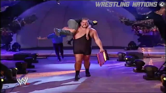 Brock Lesnar Saves Rey Mysterio WWE - Let's Fight