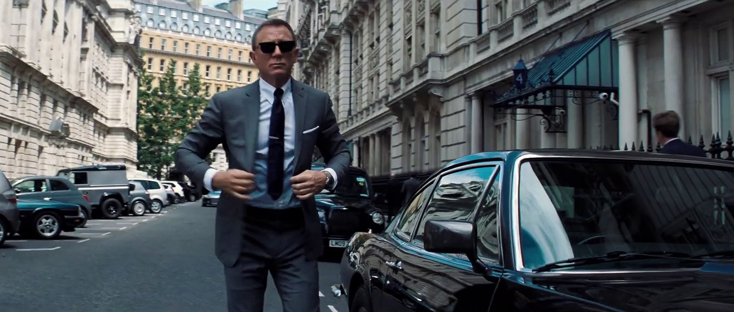 James Bond NO TIME TO DIE Film - Billie Eilish theme song
