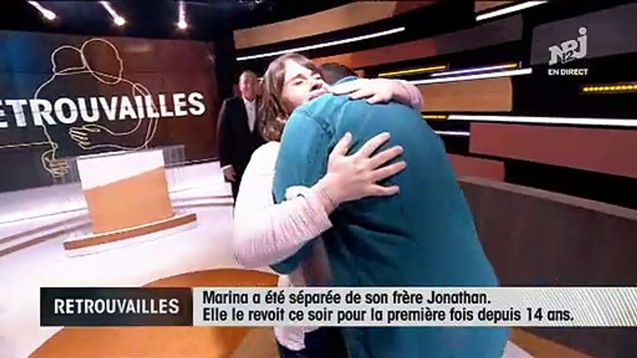 Les larmes hier soir de la jeune Marina qui retrouve son frère qu'elle n'a pas vu depuis 14 ans en direct dans Retrouvailles sur NRJ12