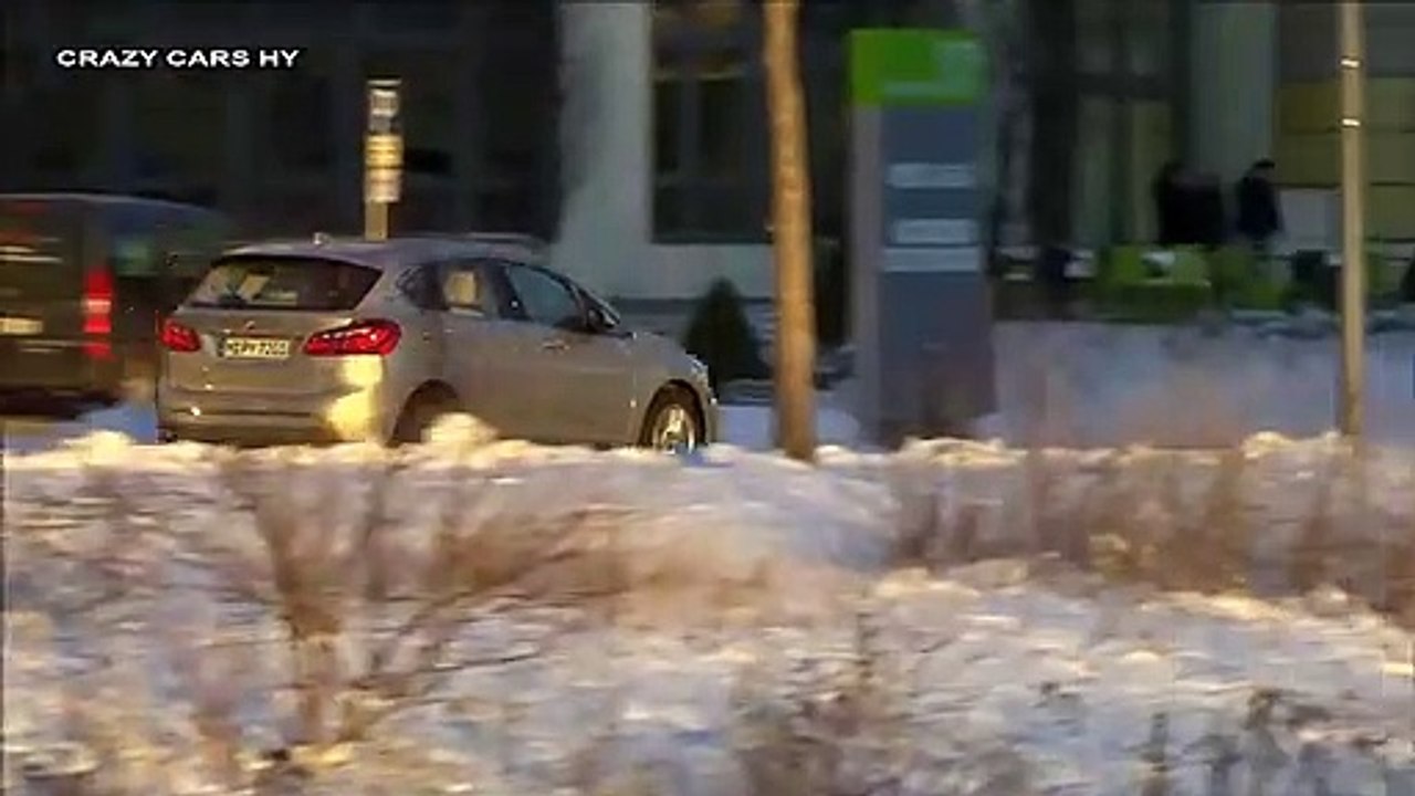 2016 BMW 2 Series (225xe) - Test Drive