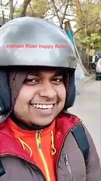 VIRAL_MEME_Zomato_Rider,_Delivery_boy,_happy_CUTE_smile,_viral_ZOMATO ...