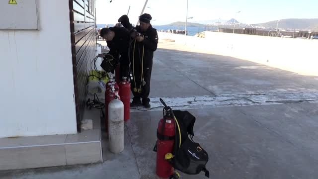 Gözde turizm merkezi Bodrum'un mavi suları gönüllü dalgıçlara emanet