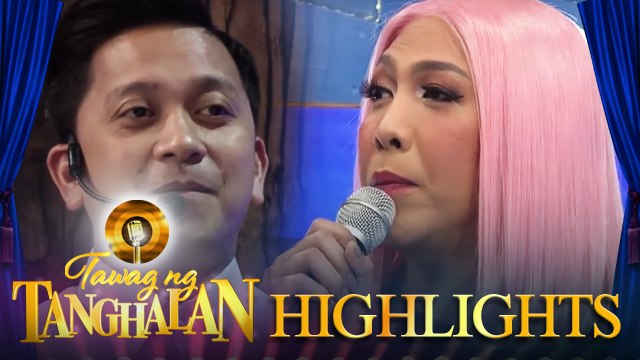 Vice Ganda stops Jhong as he delivers a poem | Tawag ng Tanghalan