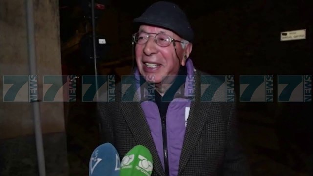 KORÇA FESTON DITEN E VERES, QYTETI «RRETHOHET» NGA ZJARRET - News, Lajme - Kanali 7