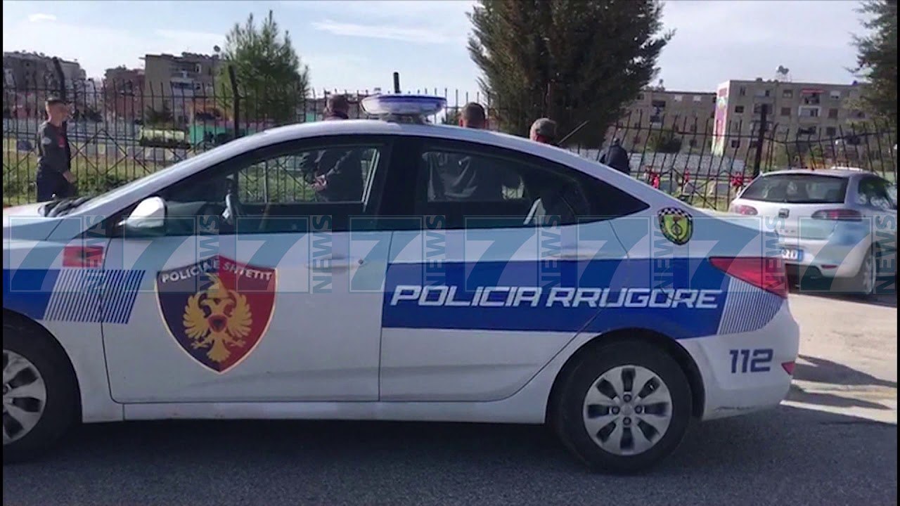 AKSIDENT NE TAPIZE, NJE VIKTIME, KATER TE PLAGOSUR NE PATOS - News, Lajme - Kanali 7
