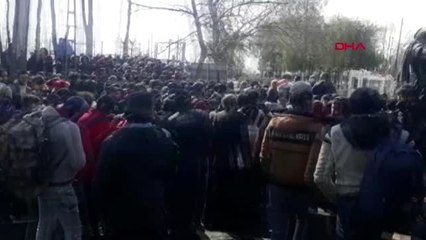 Edirne pazarkule'de bekleyiş sürüyor