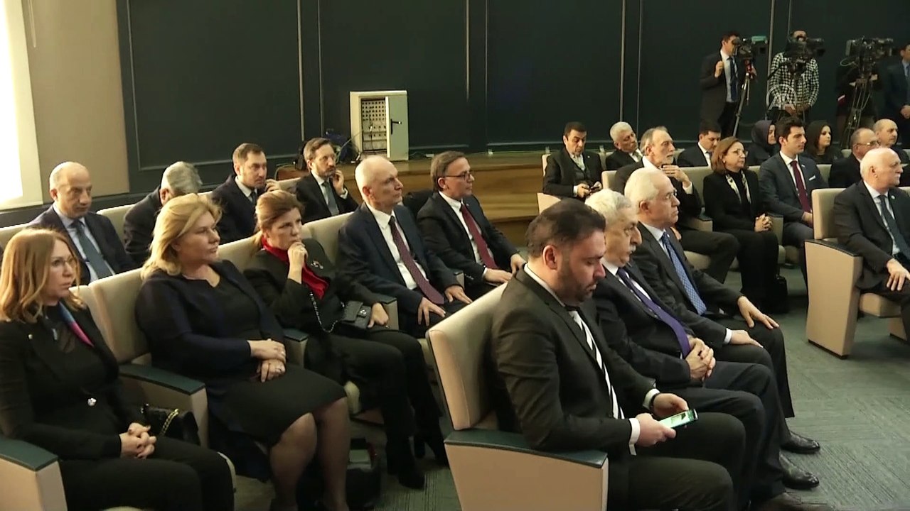 Cumhurbaşkanı Erdoğan: 'Kapıları açınca telefon, telefon üstüne gelmeye başladı, 'Kapıları kapatın'...'Bitti o iş, artık kapılar açılmıştır' - ANKARA