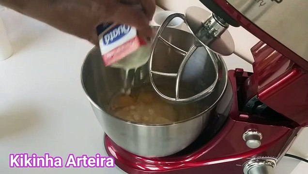 Receita Bolo Ingles de Azeitonas Pretas, Mais Uma Maravilhosa Receita no canal da Kikinha Arteira