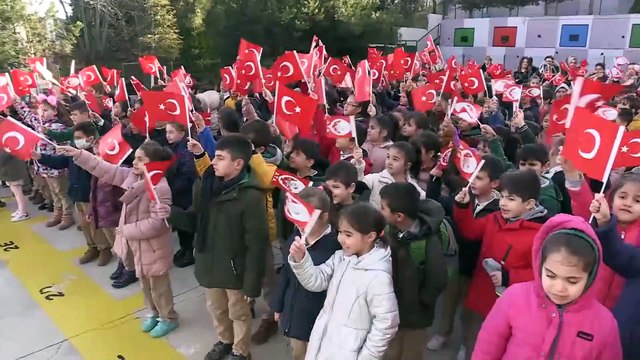Okullarda günün ilk konusu 'Vatan, Millet ve Bayrak Sevdası' oldu - YALOVA