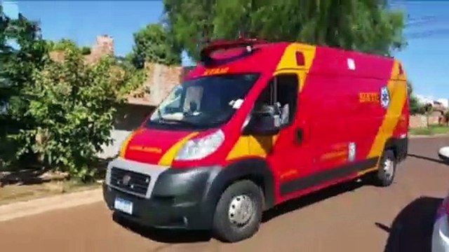 Homem é atingido por porta de vidro no Sanga Funda