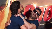 Sooryavanshi Trailer launch: Ajav Devgn को स्टेज पर जबरदस्ती Kiss करने लगे Ranveer | FilmiBeat