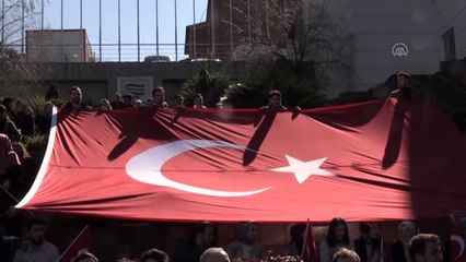 Rize'de üniversiteliler Bahar Kalkanı Harekatı'na destek verdi