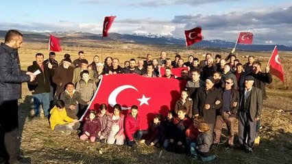 Türkiye Mehmetçik için tek yürek oldu