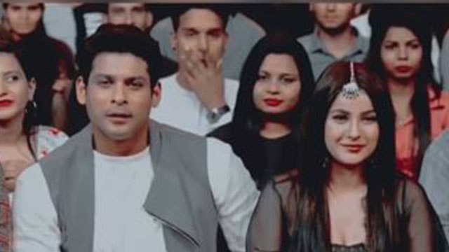 Mujhse Shaadi Karoge: SidNaaz फैंस की वजह से Siddharth Shehnaz ले सकते हैं बड़ा फैसला | FilmiBeat