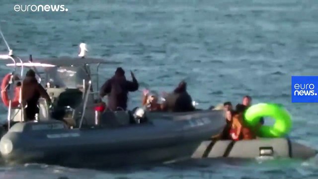 VIDEO: Turchia accusa guardia costiera greca di sparare e cercare di affondare barcone