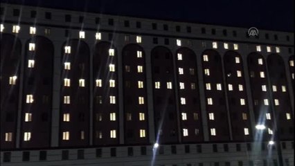 Üniversite öğrencilerinden Mehmetçiğe ışıklı destek - SİVAS