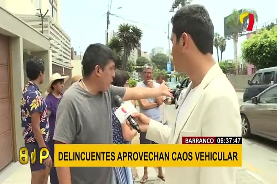 Barranco: sujetos interceptan y roban vehículo aprovechando tráfico vehicular