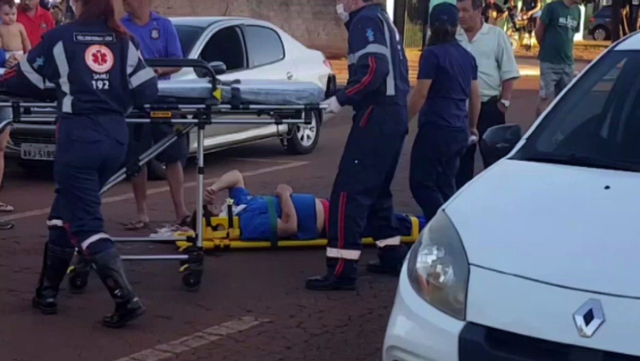 Ciclista atinge porta de carro e fica ferido no Santo Onofre