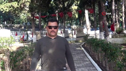 Antalya’da seyyar çaycıdan duygulandıran hizmet