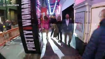 Kelly Brook arrives at Pretty Women press night