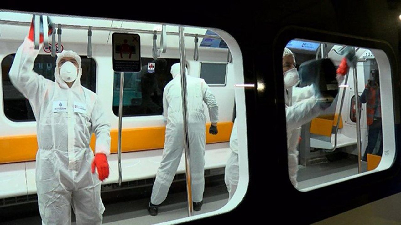 Metrolarda ‘virüs’ önlemi! 500 kişilik ekip çalışıyor…