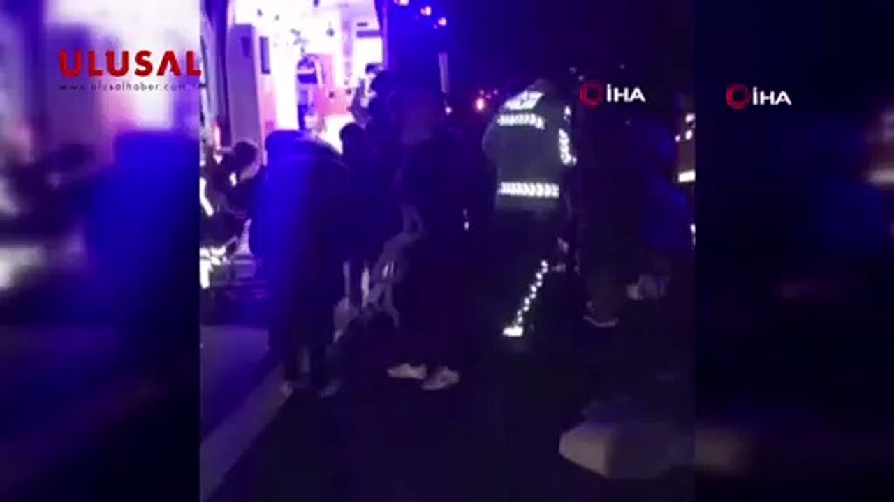 Kaçak göçmen taşıyan ticari minibüs kaza yaptı 5'i ağır 21 yaralı