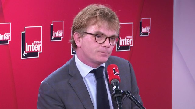 Marc Fesneau, ministre chargé des Relations avec le Parlement : J'entends Mr Mélenchon dire qu'il n'était pas dans une logique d'obstruction. On peut dire aussi que la terre est plate