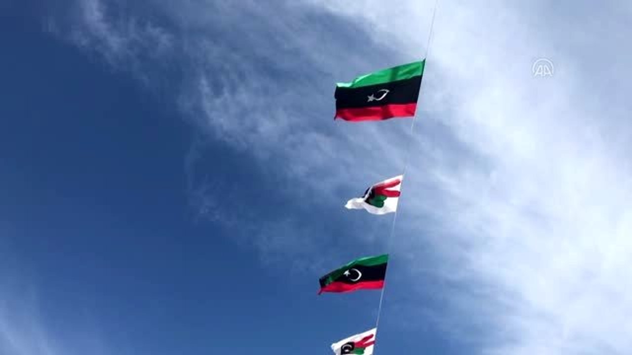 İHH, Libya'daki 5 bin aileye insani yardım malz...