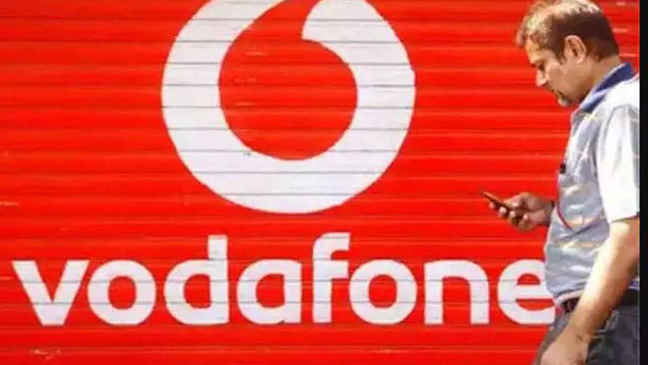 Vodafone shocks airtel and Jio with this new am...